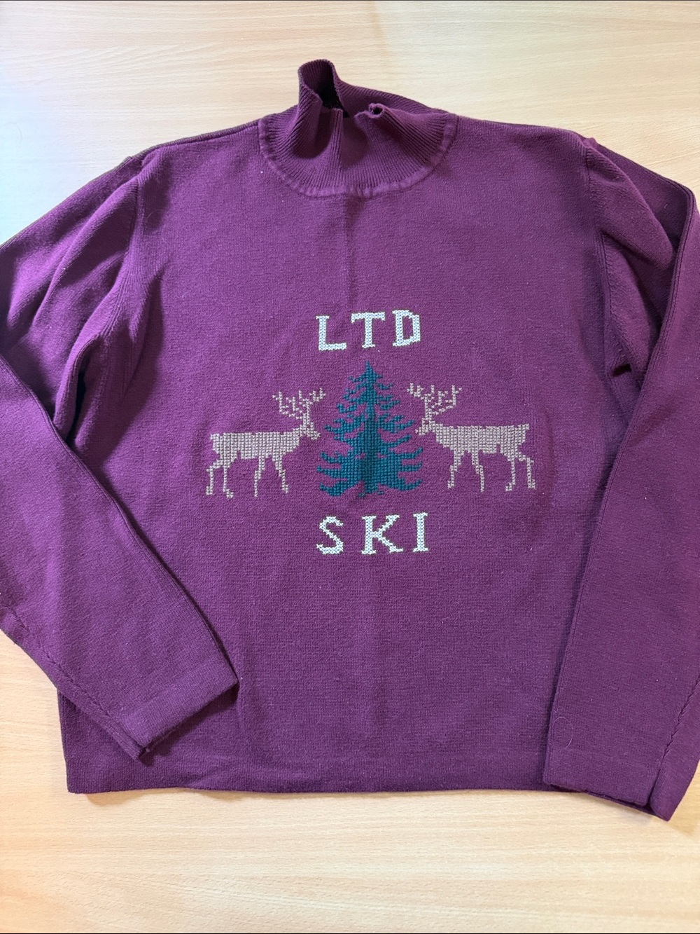 Vintage 1990’s LTD Ski Pullover Sweater with Cross stitch Reindeer Motif